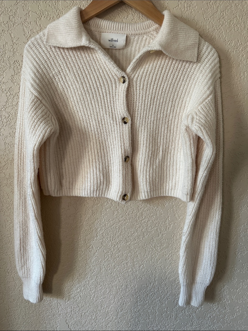 Aritzia Wilfred wool Cream Cropped Ribbed Button Cardigan